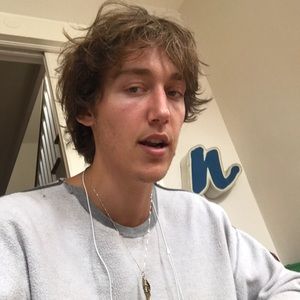 Meet your Posher, Carson